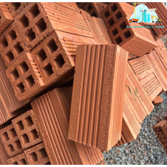 Gạch tuynel tám quỳnh